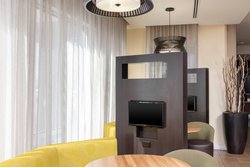  - Courtyard by Marriott Airport Milwaukee - I-41 & I-94, Exit 316