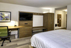  - Holiday Inn Express & Suites Downtown Omaha