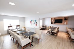  - Holiday Inn Express Alpharetta