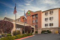  - Holiday Inn Express Castro Valley