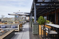  - Kimpton Journeyman Hotel Downtown Milwaukee - I-794, Exit 1E