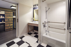  - Bristol Hotel San Diego