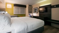  - Holiday Inn Express & Suites Burlington - I-5, Exit 230