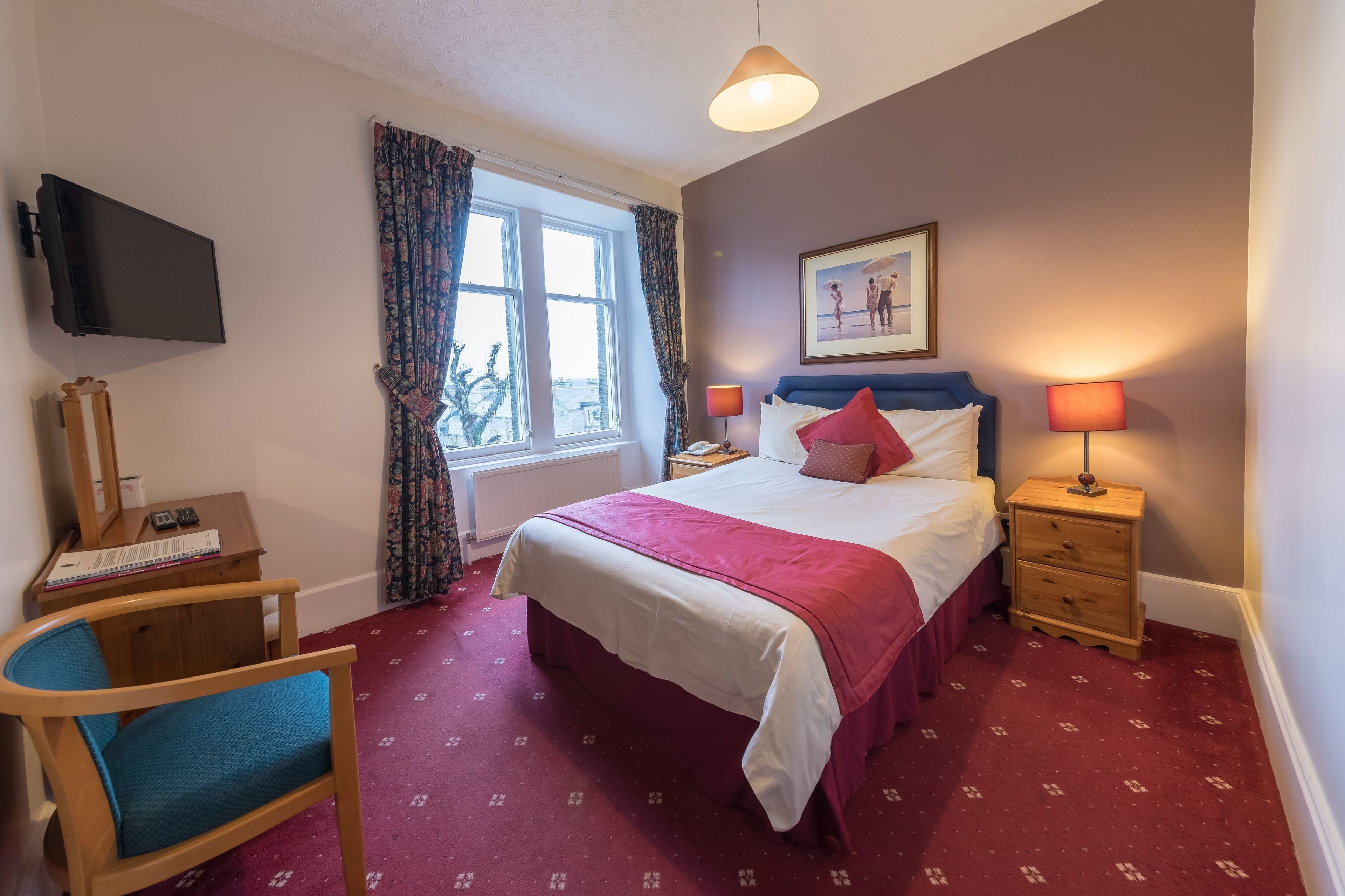 Pentland Hotel-guestroom-Classic Room.jpg