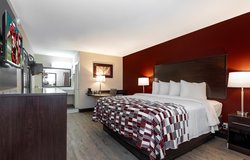  - Red Roof Inn Muscle Shoals