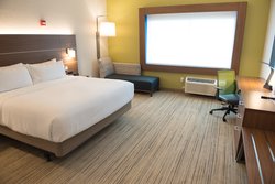  - Holiday Inn Express & Suites North Dayton - I-75, Exit 59