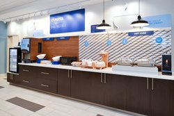  - Holiday Inn Express & Suites Elko - I-80, Exit 303