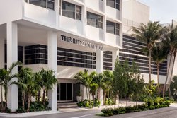  - Ritz-Carlton Hotel South Beach Miami Beach