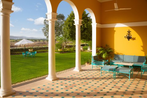 Verandah Sitting overlooking to Garden