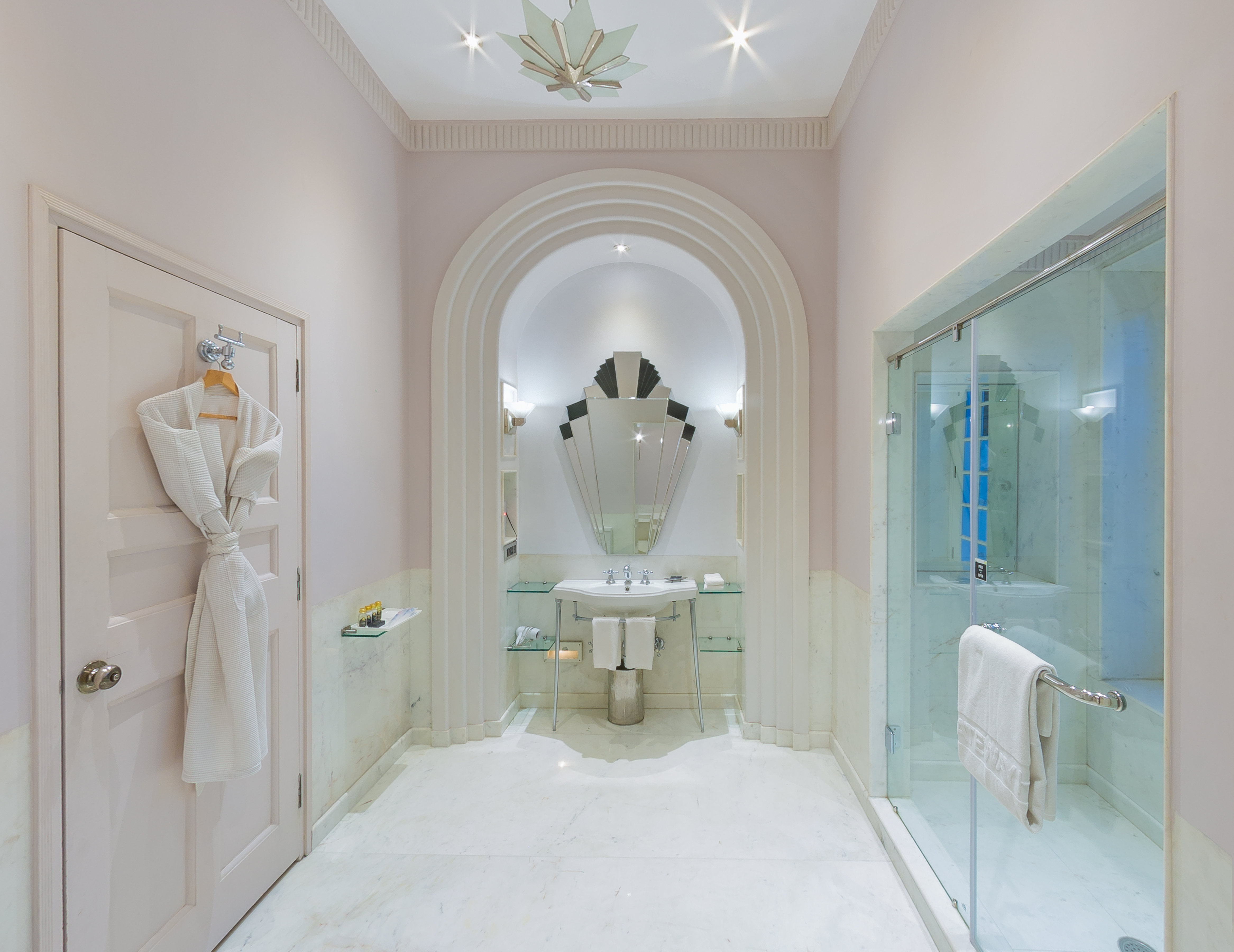 The Gateway Hotel Ramgarh-guestroom-Bathroom.jpg