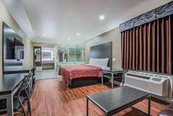  - Scottish Inn & Suites IAH Airport Houston
