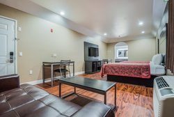  - Scottish Inn & Suites IAH Airport Houston