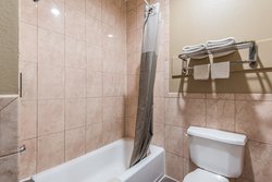  - Scottish Inn & Suites IAH Airport Houston