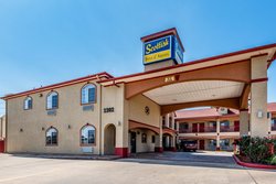  - Scottish Inn & Suites IAH Airport Houston