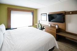  - Holiday Inn Express & Suites Knoxville - I-40 & I-75, Exit 373