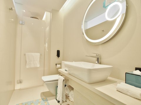 HOTEL INDIGO HONG KONG ISLAND - Photo 73