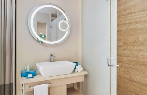 HOTEL INDIGO HONG KONG ISLAND - Photo 72