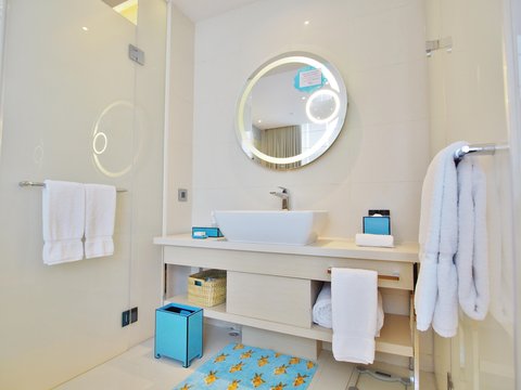 HOTEL INDIGO HONG KONG ISLAND - Photo 70