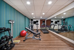 - Holiday Inn Express Dorney Park - I-78, Exit 54