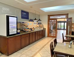  - Holiday Inn Express & Suites Alice