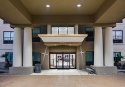  - Holiday Inn Express & Suites SeaWorld San Antonio