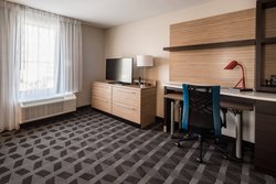  - TownePlace Suites by Marriott Cleveland - I-75, Exit 27