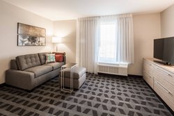 - TownePlace Suites by Marriott Cleveland - I-75, Exit 27