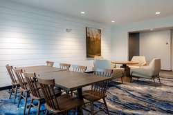  - Fairfield Inn & Suites by Marriott Airport Savannah - I-95, Exit 104