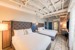  - Sessions Hotel Bristol - I-381