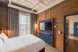  - Sessions Hotel Bristol - I-381