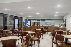  - Holiday Inn Express Branson