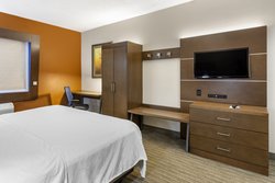  - Holiday Inn Express Branson