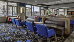  - Holiday Inn Express Downtown Kansas City - I-70, Exits 2J & 2K