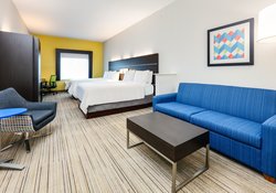  - Holiday Inn Express & Suites Cleburne