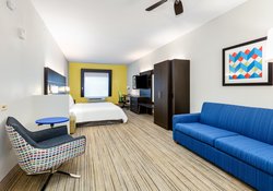  - Holiday Inn Express & Suites Cleburne