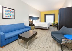  - Holiday Inn Express & Suites Cleburne