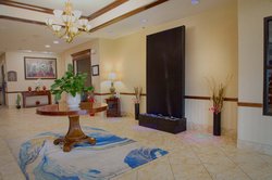  - Holiday Inn Express & Suites Center