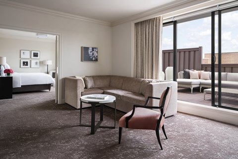 FOUR SEASONS HOTEL WASHINGTON - Photo 22