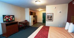  - Red Roof Inn & Suites Dickinson