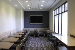  - Holiday Inn Express & Suites Cambridge