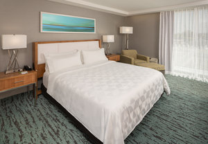Holiday Inn I-95 North Miami  See Discounts