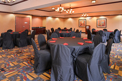  - Holiday Inn Express & Suites Van Buren - I-40, Exit 5