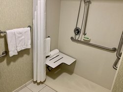 - Holiday Inn & Suites North Beach Virginia Beach
