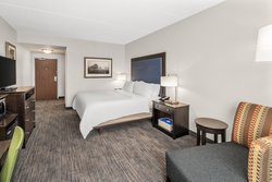  - Holiday Inn Express & Suites Newark - I-95, Exit 3