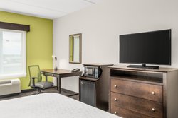  - Holiday Inn Express & Suites Newark - I-95, Exit 3