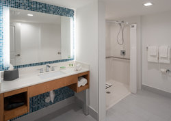  - Holiday Inn Miami - I-95, Exit 7