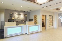  - Holiday Inn Express & Suites Richwood - I-71 & I-75, Exit 175