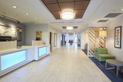  - Holiday Inn Express & Suites Richwood - I-71 & I-75, Exit 175