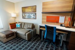  - TownePlace Suites by Marriott Lake Forest - I-5, Exit 92