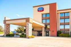  - Fairfield Inn & Suites by Marriott Irving
